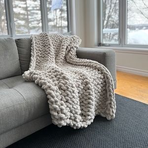 HANDMADE KNIT BLANKET 🧶